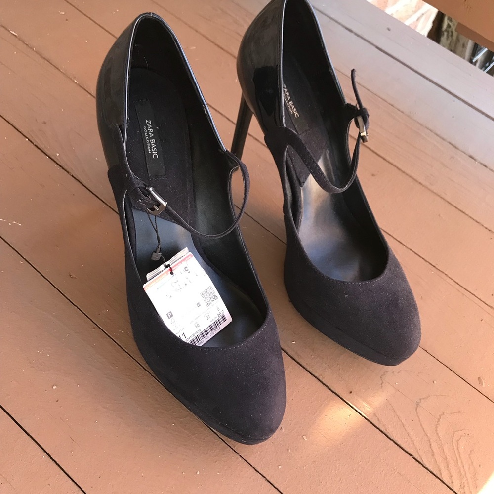 Zara navy blue heels